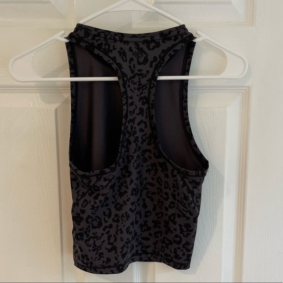 Athleta workout crop top - Picture 3 of 4